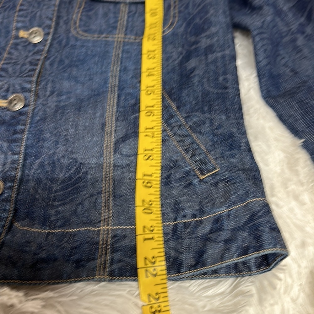 Chico’s Jean Jacket Women’s Size 0 Has Floral Design - Picture 9 of 10